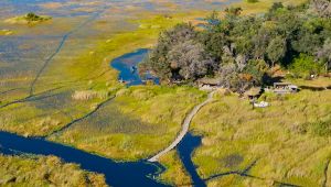 Little Vumbura Camp